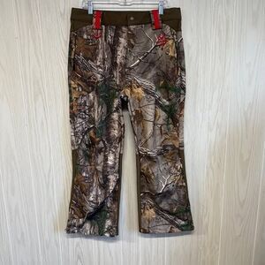 Realtree Xtra Women’s Camouflage Hunting Pants Size Large